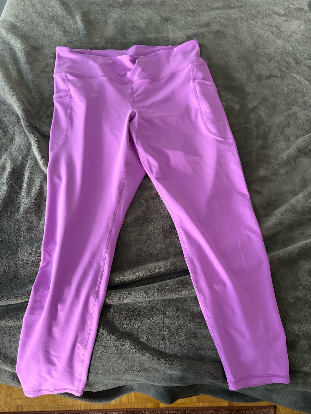Old Navy women’s high rise workout leggings size XL